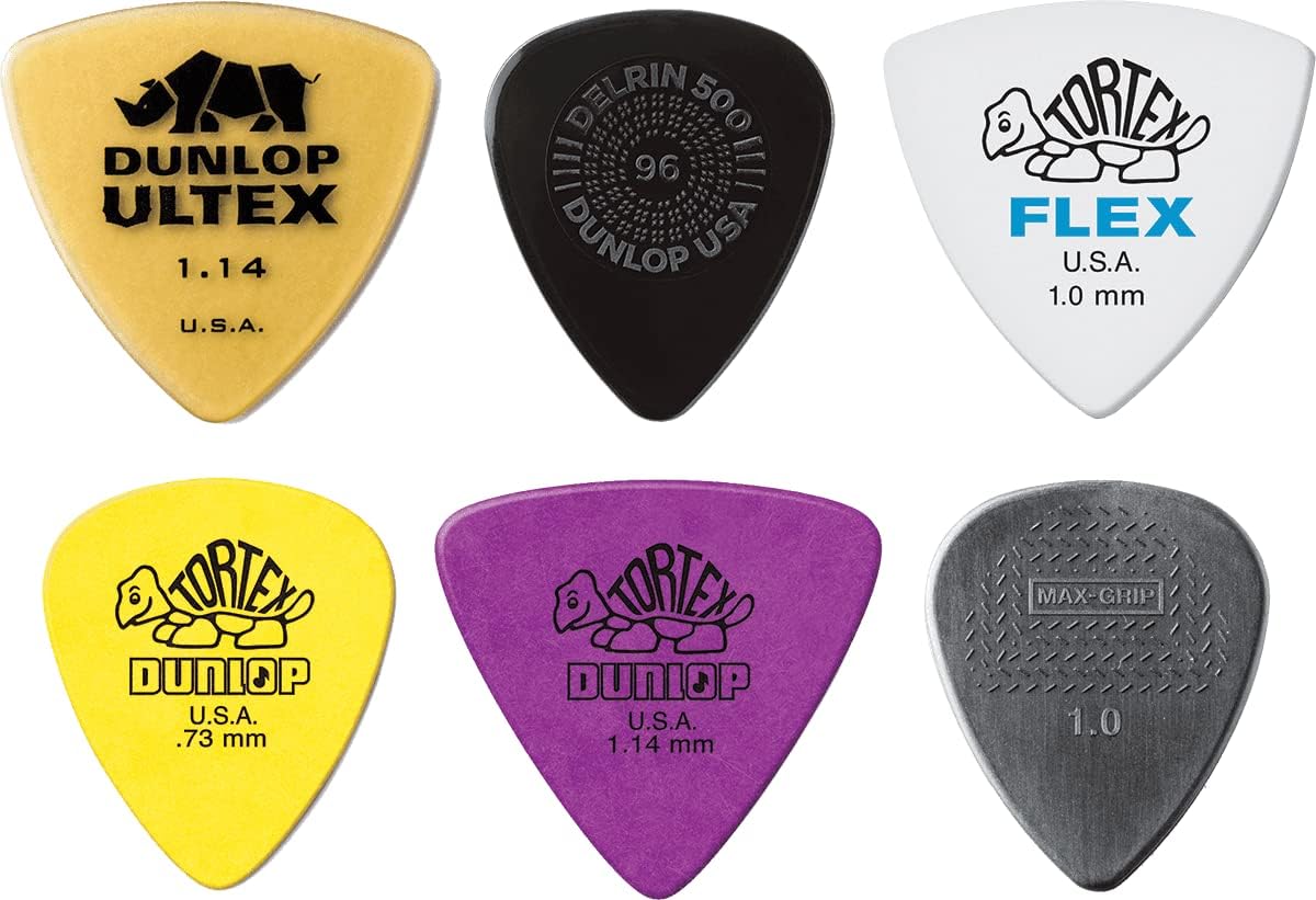 Does a bass player need a bass guitar pick, or not?
